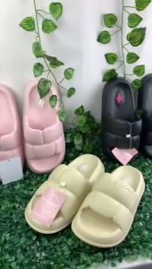 PROMO..!!!Sandal Wanita Sendal Wanita Slop Sendal Slop Wanita Sandal Cewek Terbaru HAZANA Empuk Ringan Kekinian Fashionable Sandal Rumah Selop Cewek Slide.