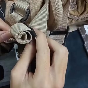 Penjepit Tali Tas 100pcs Webbing Kepper Klip Tali Tas Sisipan Tali Webbing Tactical Bag Strap Clip