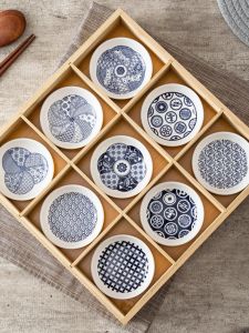 Nordic Style 4-Inch Ceramic Sauce Dish Chinese Kitchen Condiment Plate Creative Home Use Soy Sauce Small Dish Pickle Plate