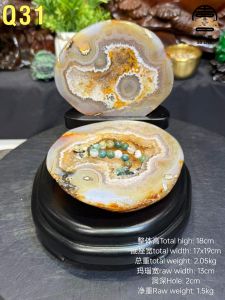 crystal treasure bowl yellow HIGH GRADE AAA+ with money eyes 💯天然高品全抛光黄玛瑙聚宝盆  大颗玛瑙财眼👍 顶盖天然白+黄玛瑙层次结晶 白水晶透 钛晶母矿共生💰💰💰 聚宝盆洞里带有两根方解石柱👍  透光玛瑙 🆓🆓附送特制实木底座)  整体高Total high: 18cm  底座宽total width: 17x19cm  总重total weight: 2.05kg 玛瑙宽raw width: 13cm  洞深Hole: 2c