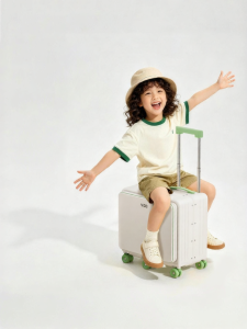 VCC | Vali Trẻ Em Kéo Được Khung Nhôm Mới