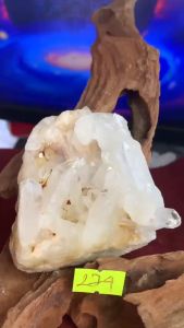 ổ đá tự nhiên tinh thể pha lê Lemurian Natural chiều tài phong thủy vũ trụ mã 274