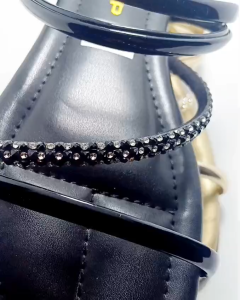 Sandal Flat Teplek Wanita Model Tali Silang-Goship YD.02