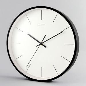 Fashion European Mute Hot Sale Wall Clock Home Living Room Simple Modern Minimalist Atmosphere Creative Quartz Clock 30x30cm