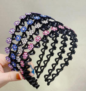 คลิปผมแบบเรียบง่ายสีน้ำเงิน คลิปผมประดับเพชรสำหรับผู้หญิง คลิปผมสำหรับล้างหน้าในช่วงฤดูร้อน ที่คาดผมแบบทันสมัย ​​ที่สวมใส่สบาย