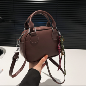 Autumn and Winter Fancy Leather Small Bag Female 2024 New Arrival Fashion Retro Coffee Color Crossbody Small Square Bag Handbag
