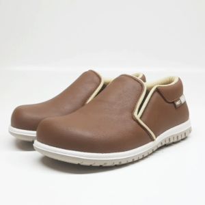 First Light K21 Brown Sepatu Anak Balita Gratis Kaos Kaki