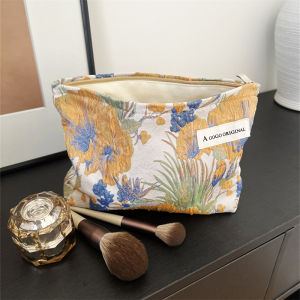 Floral Large Capacity Portable Makeup Bag Skin Care Storage Organizer Handbag Style Fabric Pouch for Travel And Daily Use