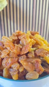 Kismis Manis Golden Raisin 250gr Simin Arab Anggur Kering Tanpa Biji Oleh-oleh Haji Umroh