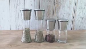 เครื่องบดพริกไทย ที่บดเครื่องเทศต่าง ๆ มาพร้อมฝาปิด เครื่องบดสแตนเลส เครื่องบดห้องครัว