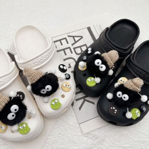 Crocs Jibbitz สวยงามหัวเข็มขัดรองเท้าลูกถ่านหินสีดำถอดได้สำหรับ Crocs