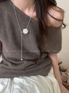 French White Rose Drawstring Necklace Womens Style 2025 New Popular Sweater Chain Necklace Accessory Elegant Versatile