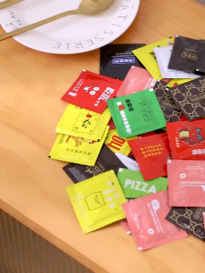 200 Pairs Creative Design Disposable Glove Transparent Plastic Hand Gloves Food Grade 一次性透明手套 塑料手套