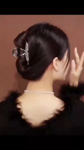 Temperament full diamond metal shark clip hair clip on the back of the head hair clip womens spring and summer oversized clip headwear hair clip