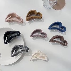 Cute Hair Clip Korean Shark Clip Large Solid Color Hair Clip Frosted Love Clip Women Hair Accessories Penyepit Rambut 发夹