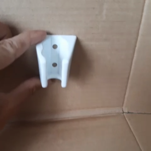 Gác cài nhựadùng cài/gài đầu vòi xịt tay sen tắm chất liệu nhựa