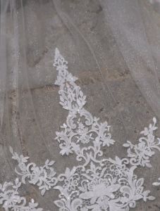 Mermaid wedding dress 605 V-neck wedding dress Bridal gown Cathedral wedding dress Sleeveless wedding dressLace wedding dress