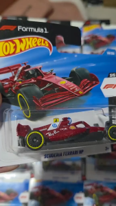 Formula 1 Ferrari Hot Wheels Mainline Short Card Ferrari F1 Original Free Protector
