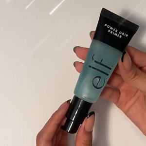 ELF Power Grip Primer Gel-Based & Hydrating Face Primer For Smoothing Skin & Gripping Makeup Moisturizes & Primes