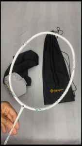 Vợt cầu lông Kumpoo Power Control K520 pro Carbon max 12.7kg lên cước sẵn 11kg + cuốn cán + túi nhung.