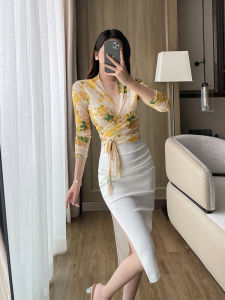Yellow Printed Ice Silk Gauze Net Top for Women Summer New Arrival Elegant Elastic V-Neck Long Sleeve Tie-Details Short Versatile T-Shirt