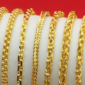 สร้อยคอทอง คละเเบบ น้ำหนักเทียบเท่า 1 บาท ความยาว 24 นิ้ว ชุบทอง สีสวยเหมือนจริง ใส่เสริมบารมี ใส่ออกงานได้ พร้อมส่ง