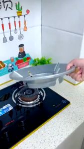 Tatakan Kompor Nampan Alas Dudukan Kompor Gas Cover Kompor Gas