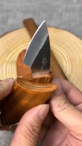 มีดพกพาสแตนเลสด้ามไม้ 💎 ลายไม้สวย แข็งแรง ใช้งานสะดวก ขนาดพอดีมือ