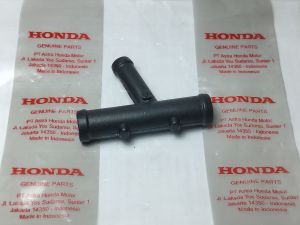 Pipa Sambungan Radiator T Vario Karbu 110/Vario Techno 110 High Auality