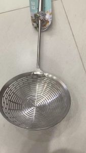 Vợt inox ăn lẩu vợt inox 304 vợt vớt thức ăn cán cầm inox cách nhiệt vợt thủng inox