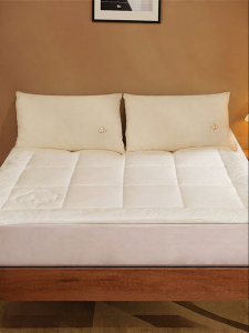 FUANNA (富安娜) | Antibacterial Student Dormitory Children Home Use Xinjiang Cotton Mattress Pad