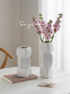 จิตรกรรมเซรามิกแบบเรียบง่ายสไตล์ฝรั่งเศส กระติกดอกไม้แบบเรขาคณิตสำหรับตกแต่งห้องนั่งเล่น เครื่องประดับตกแต่งดอกไม้สด อาร์ต เครื่องประดับตกแต่ง