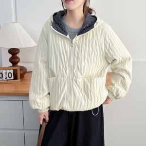 เสื้อแจ็คเก็ตผ้าฝ้ายลายสก็อตแบบมีฮู้ดหลวมๆ หนาๆ สำหรับผู้หญิงไซส์ใหญ่ ฤดูหนาว 2025 แจ็คเก็ตผ้าฝ้ายแบบลำลอง