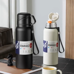 Stainless steel large capacity double lid thermos kettle. Tea and water separation portable car outdoor tea brewing cup