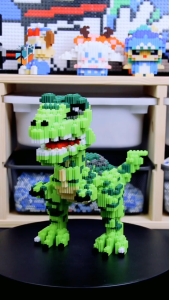 Shenelin Nano Blocks Dinosaurus 3D Model Mainan Blok Susun Blok Konstruksi DIY Dekorasi Hiasan Karakter AnimasiHadiah Kado Anak