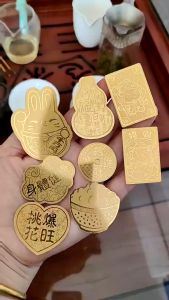 [คุณ]สติ๊กเกอร์ฟอยล์สีทองสําหรับยันต์ความปลอดภัยสติกเกอร์โทรศัพท์มือถือแมวนําโชค