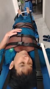 Giường kéo giãn và nắn chỉnh cột sống lưng YB - 2009K1