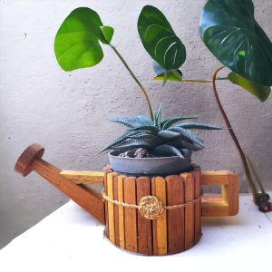 งานไม้แต่งบ้าน ใส่กระถางดอกไม้ รูปทรงบัว