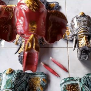 Kerajinan hiasan dinding ukiran kayu kepala Gajah dekorasi