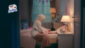 Softlan 1.6L/1.5L(Floral Fantasy/Spring Fresh/Lavender Fresh/Charcoal Fresh/Aroma Indulge/Aroma Relax/Aroma Sakura/Aqua Lilies&S Peonie/Mindnight Lotus/Aroma Passion