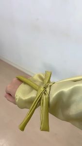 Demore Gracia: Gaun Wanita Berkualitas Tinggi & Elegan