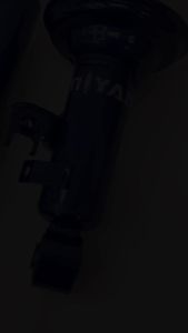 MIYAMOTO โช๊คแก๊สคู่หลัง แกน 20 มิล รุ่น TOYOTA : VIGO / REVO  2WD/4WD ปี04-ON