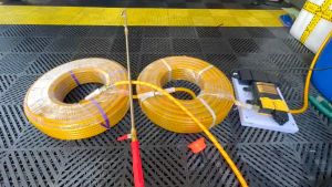 Bộ máy phun xịt sâutưới cây tưới lan.Bơm đôi sinleader.nguồn 10A tốt. Dây 10M và 20M. Bh 6Thang