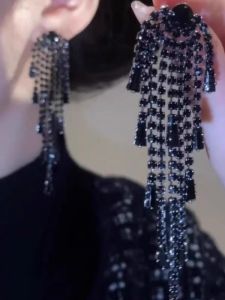 Retro Long Black Zircon Tassel Earrings Slimming Face Fashionable Cold Tone Oversized Ear Jewelry Elegant Draping Dangle Studs