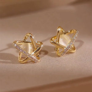 Elegant Simple Star Cats Eye Stone Stud Earrings Dazzling Small Precise Fashion Jewelry Gold Plated Cubic Zirconia Ear Jewelry