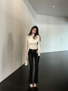 กางเกงยีนส์ทรงสลิมฟิตเอวสูงทรงเข้ารูปสไตล์วินเทจ 2024 กางเกงยีนส์ทรงขากระบอกเล็กสำหรับผู้หญิง