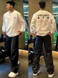 เสื้อยืดคอกลมแขนยาวผ้าฝ้ายแท้สไตล์อเมริกันหลวมๆ สำหรับผู้ชาย ฤดูใบไม้ร่วง/ฤดูหนาว เสื้อผ้าแฟชั่นสตรีทที่เป็นที่นิยม ตัวอักษรพิมพ์