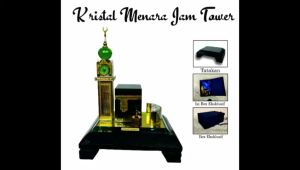 Kristal Miniatur Kabah & Menara Jam Mekah: Koleksi Souvenir Menarik