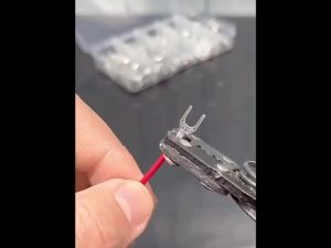 Tang Potong Tang Kupas CRV & Alat Elektronik