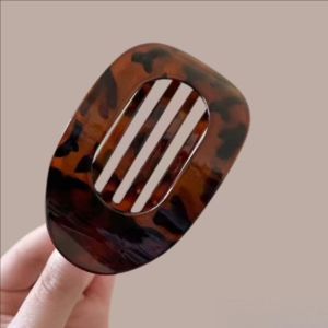 Fashion Oval Hair Claw Korean Leopard Curved Flat Styling Hair Clip Acetic Acid Hairpin Lying Down Hair Accessories